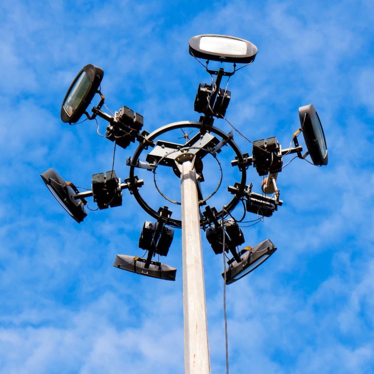 High Mast Lightning Pole
