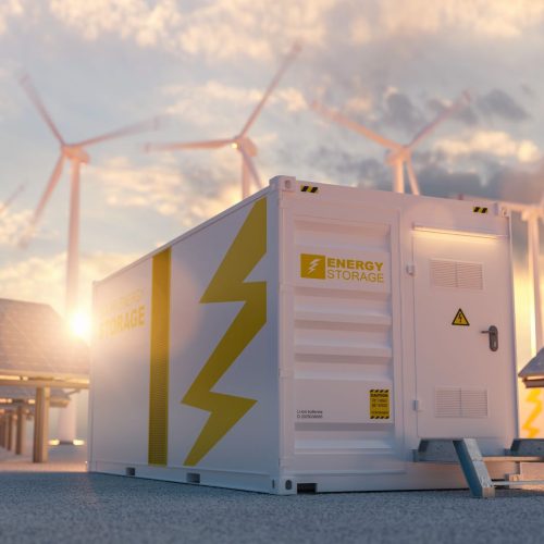 Hybrid Solar Inverter compatible with grid and battery systems