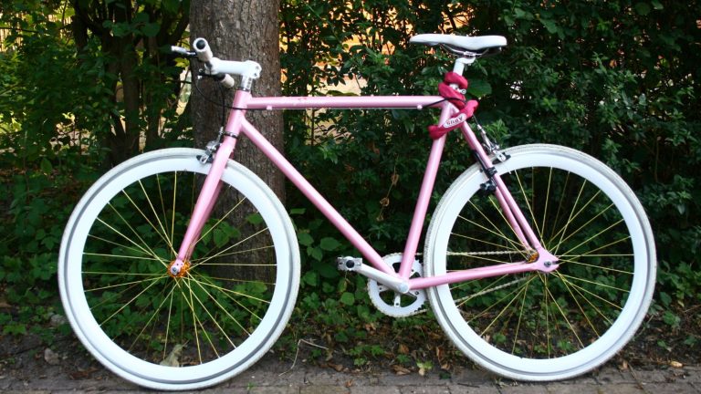 Lightweight hybrid cycle ready for outdoor adventure